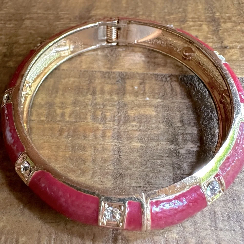 Set of 3 Red, White & Blue Enameled Bangles Hinged Patriotic Clamper Bracelet - Picture 5 of 15